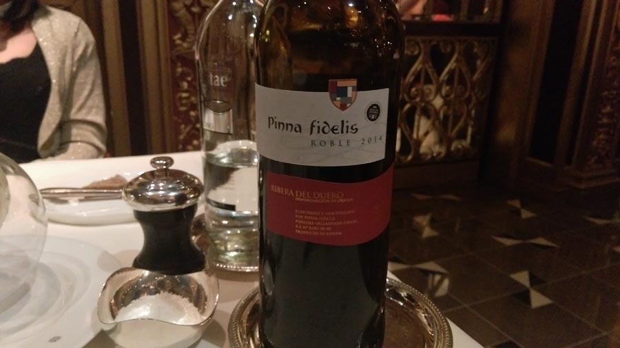 Pina Fidelis Spanish wine