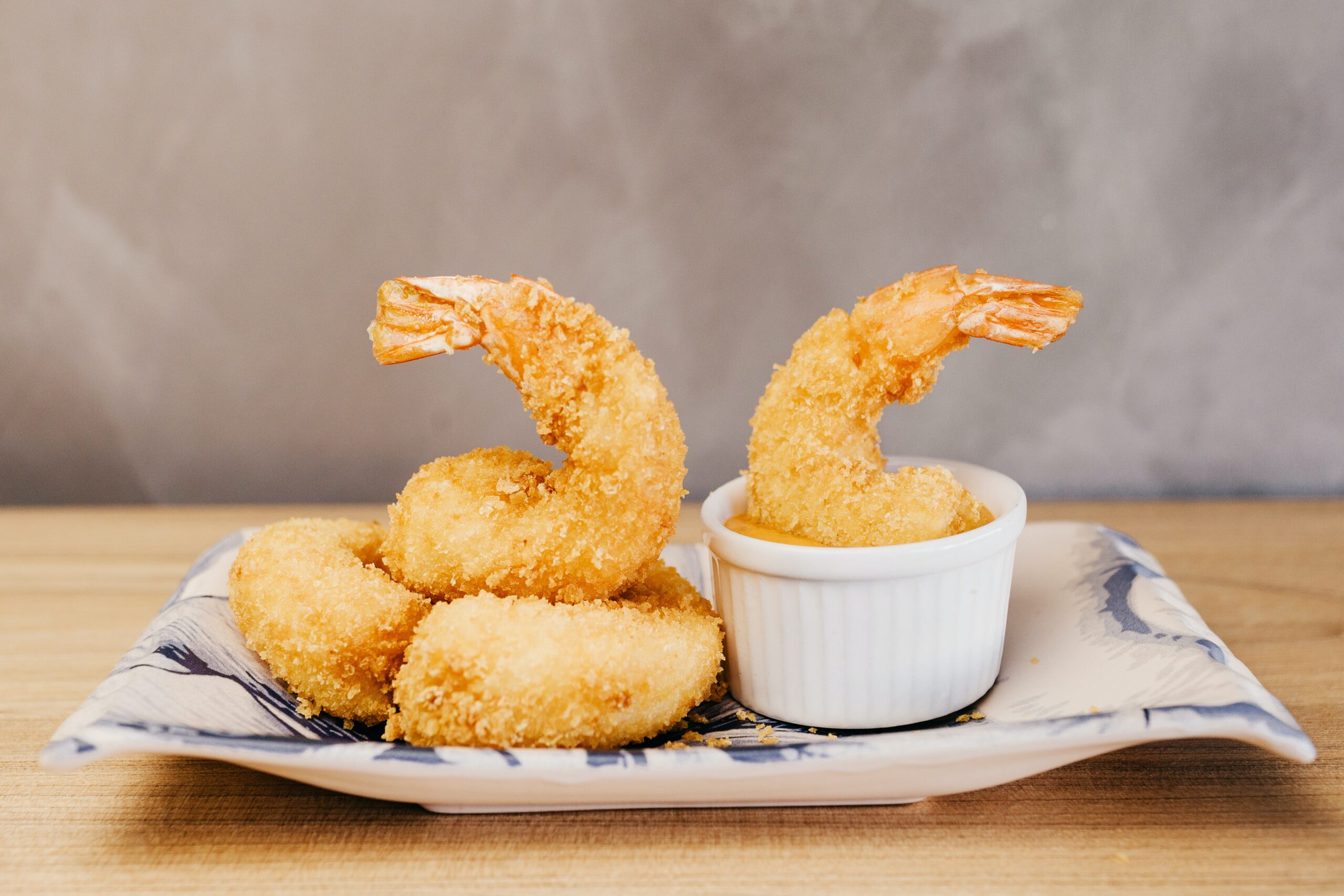 Tempura prawns