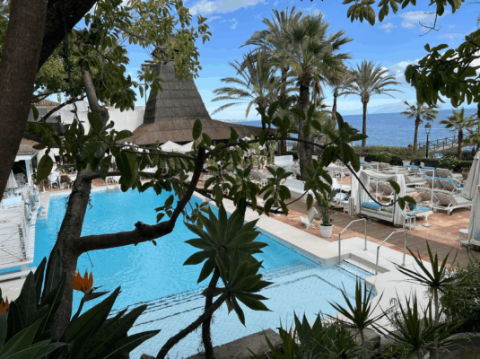 Puente Romano Swimming pool