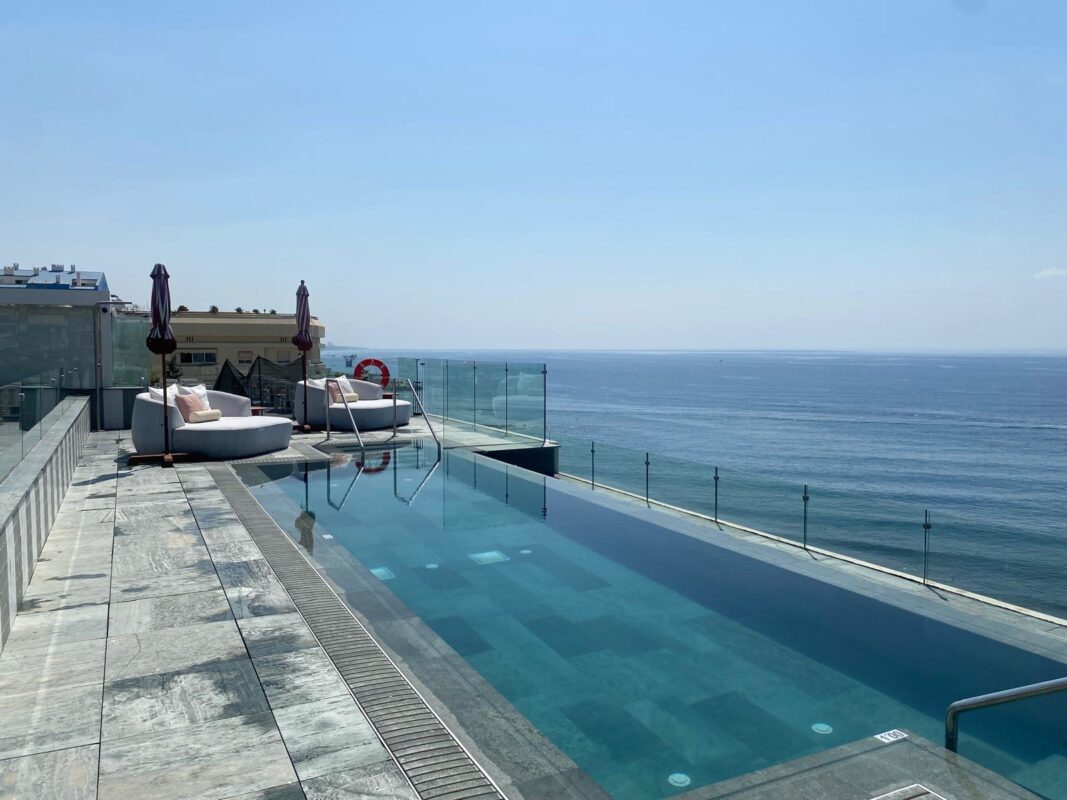 El Fuerte Marbella roof top swimming pool view