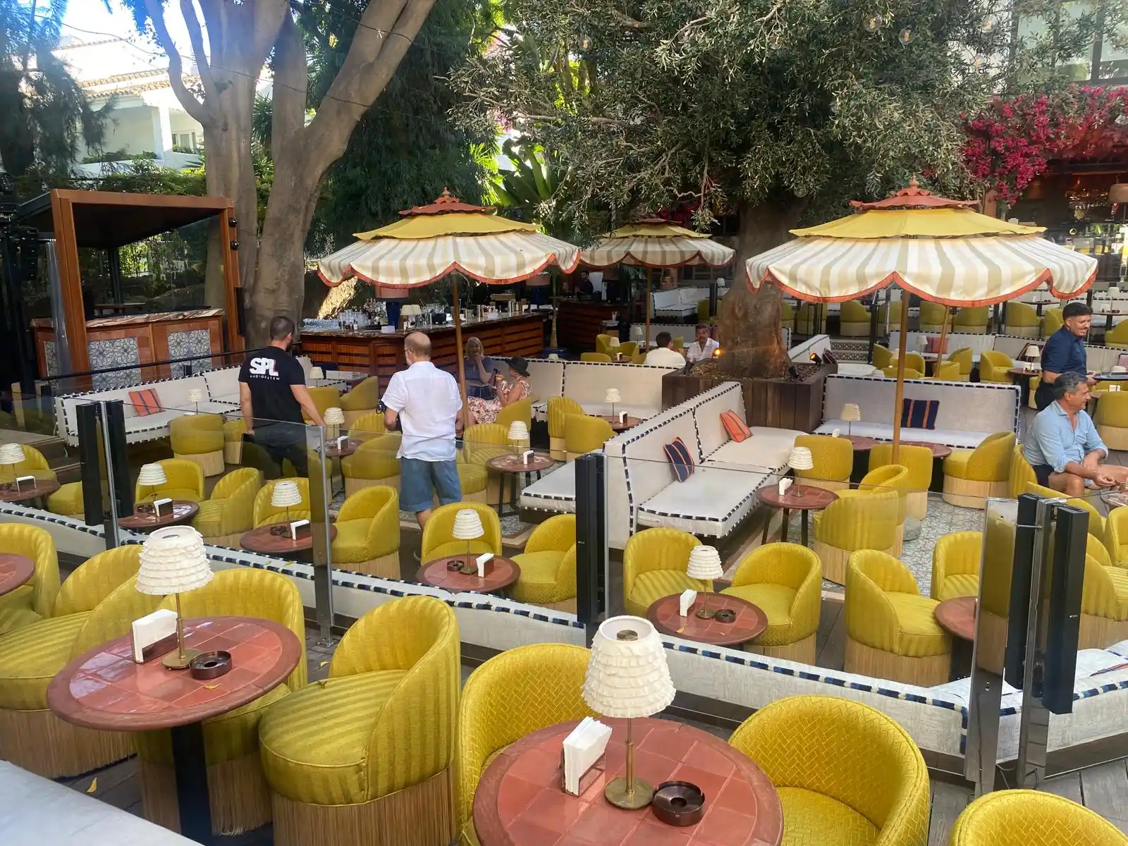 Leña restaurant Puente Romano Marbella Dani García fire grill dishes