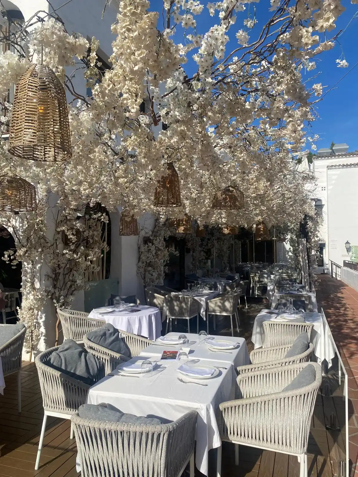 Le Jardin du Liban Lebanese restaurant Puente Romano Marbella
