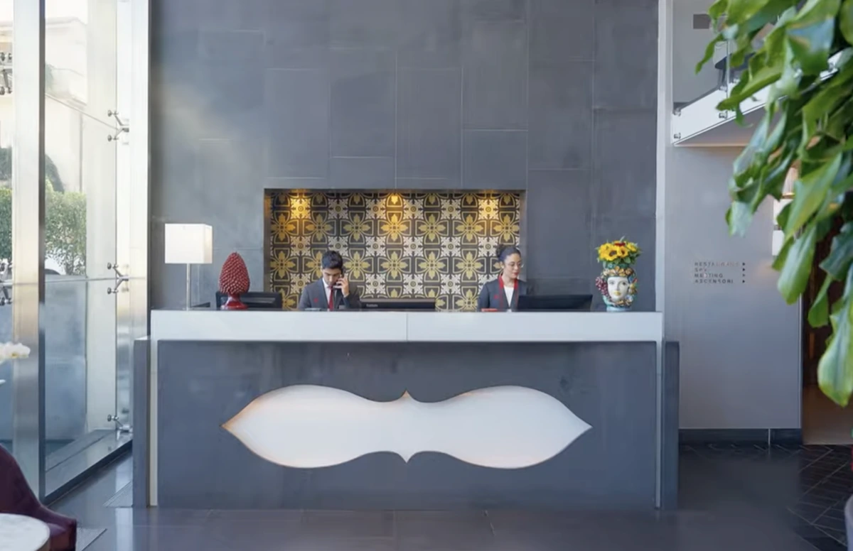 NH Collection Taormina Concierge