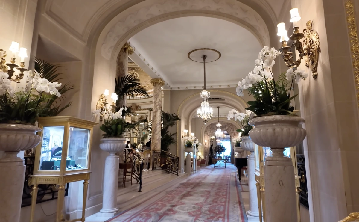 The Ritz Hotel London main corridor