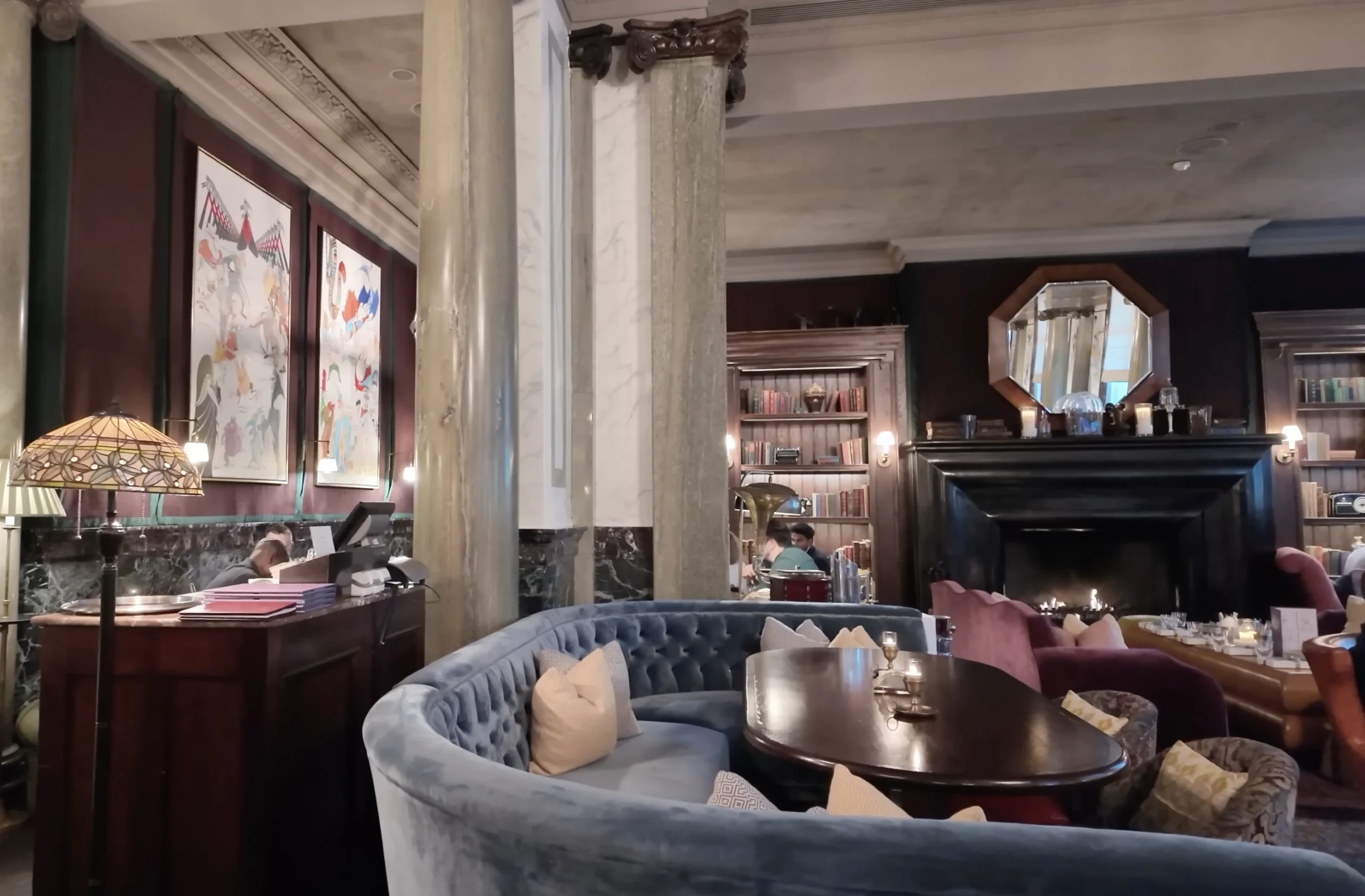 Scarfes Bar at Rosewood London live jazz cocktails