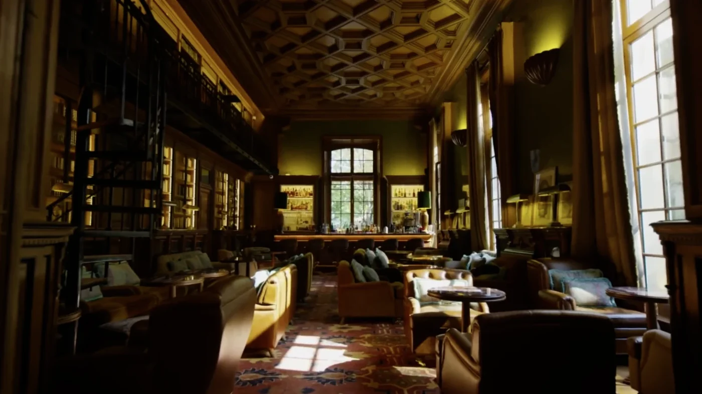 Saint James Paris bar