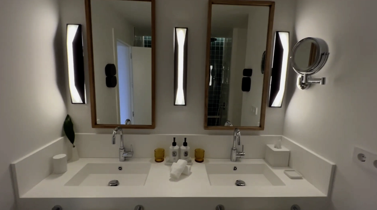 Kimpton Los Monteros Marbella — bathroom with marble fittings and luxury amenities