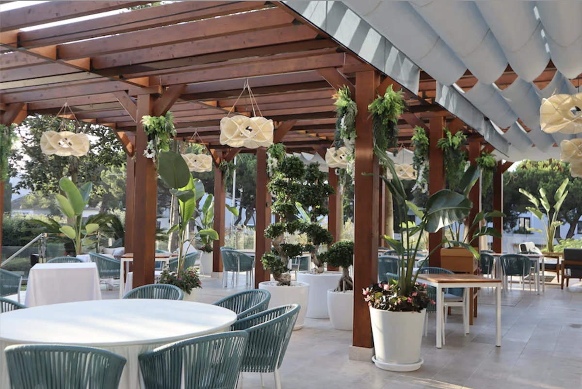 Restaurante Alrawshe en Alanda Hotel Marbella — cocina libanesa halal