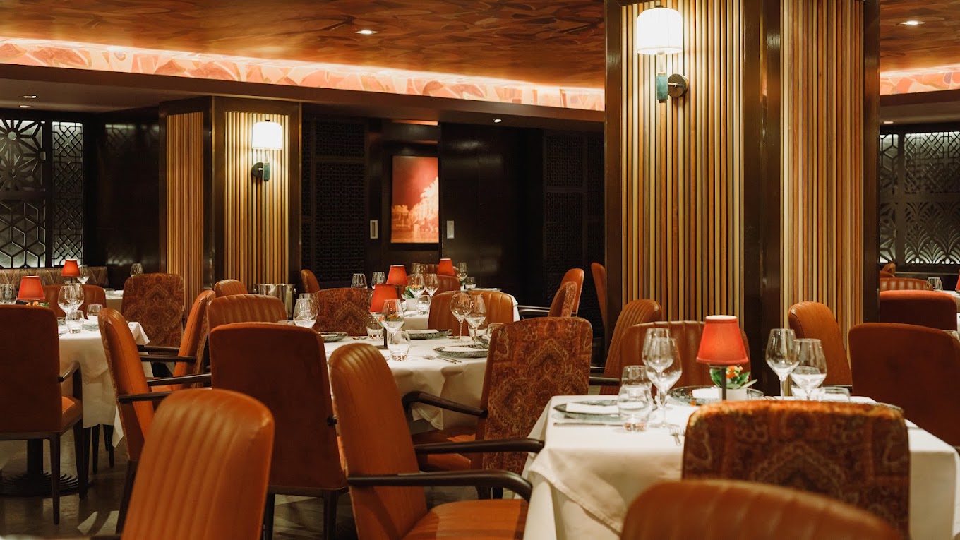 Benares — romantic Michelin star Indian restaurant, Berkeley Square, Mayfair
