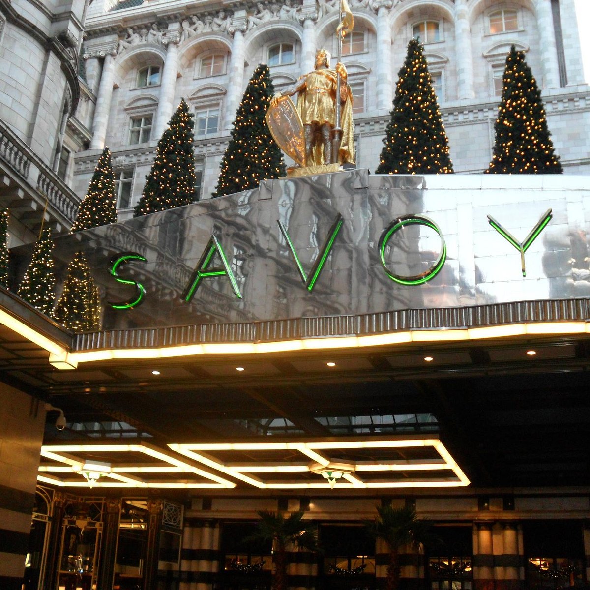 The Savoy American Bar decorated for the festive season