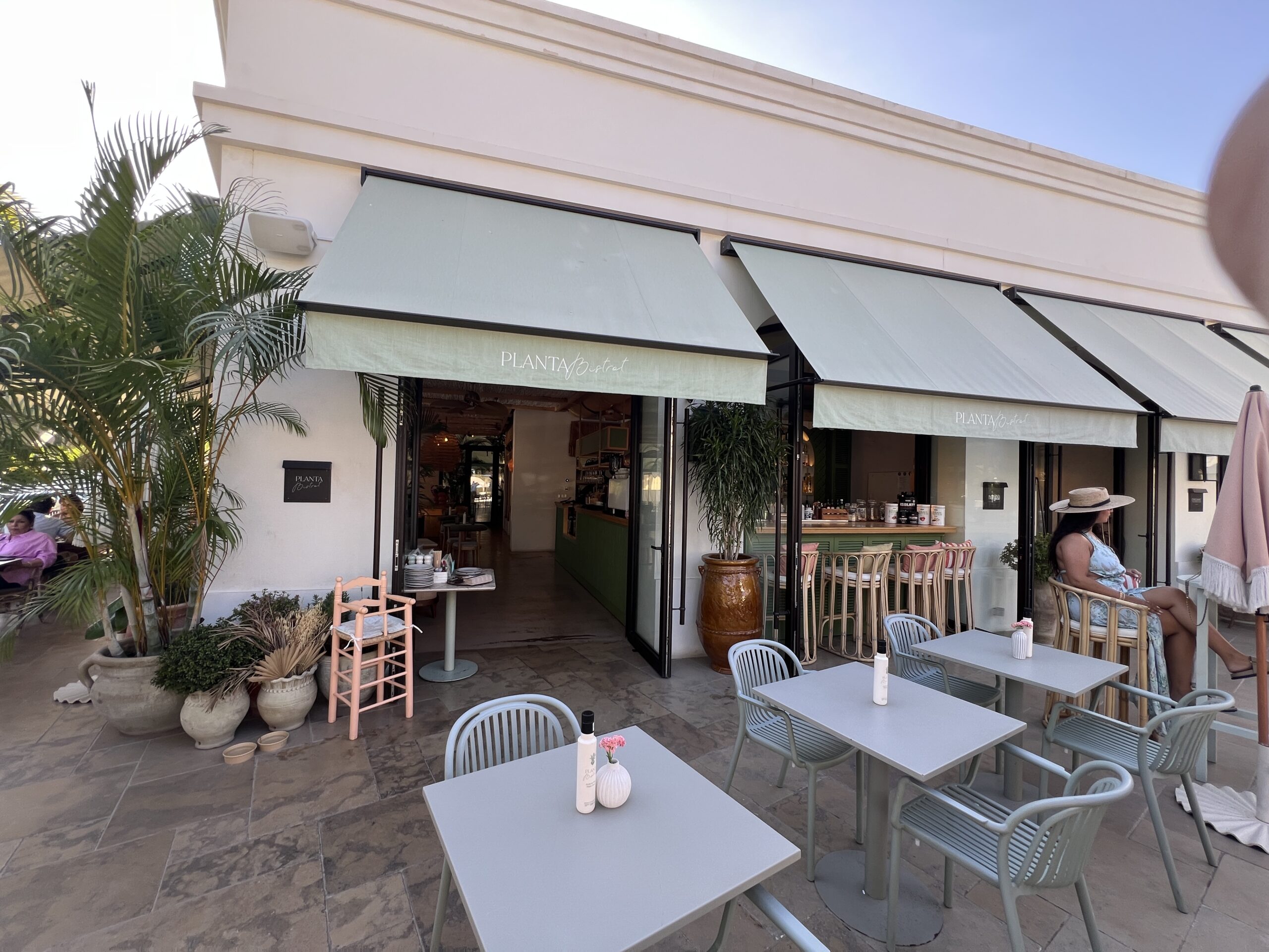 Exterior of Planta Bistrot at Forum Marbella